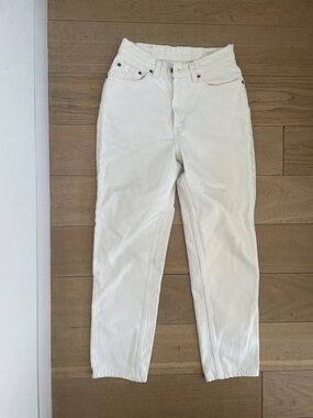 Levi’s High Rise Vintage Jeans